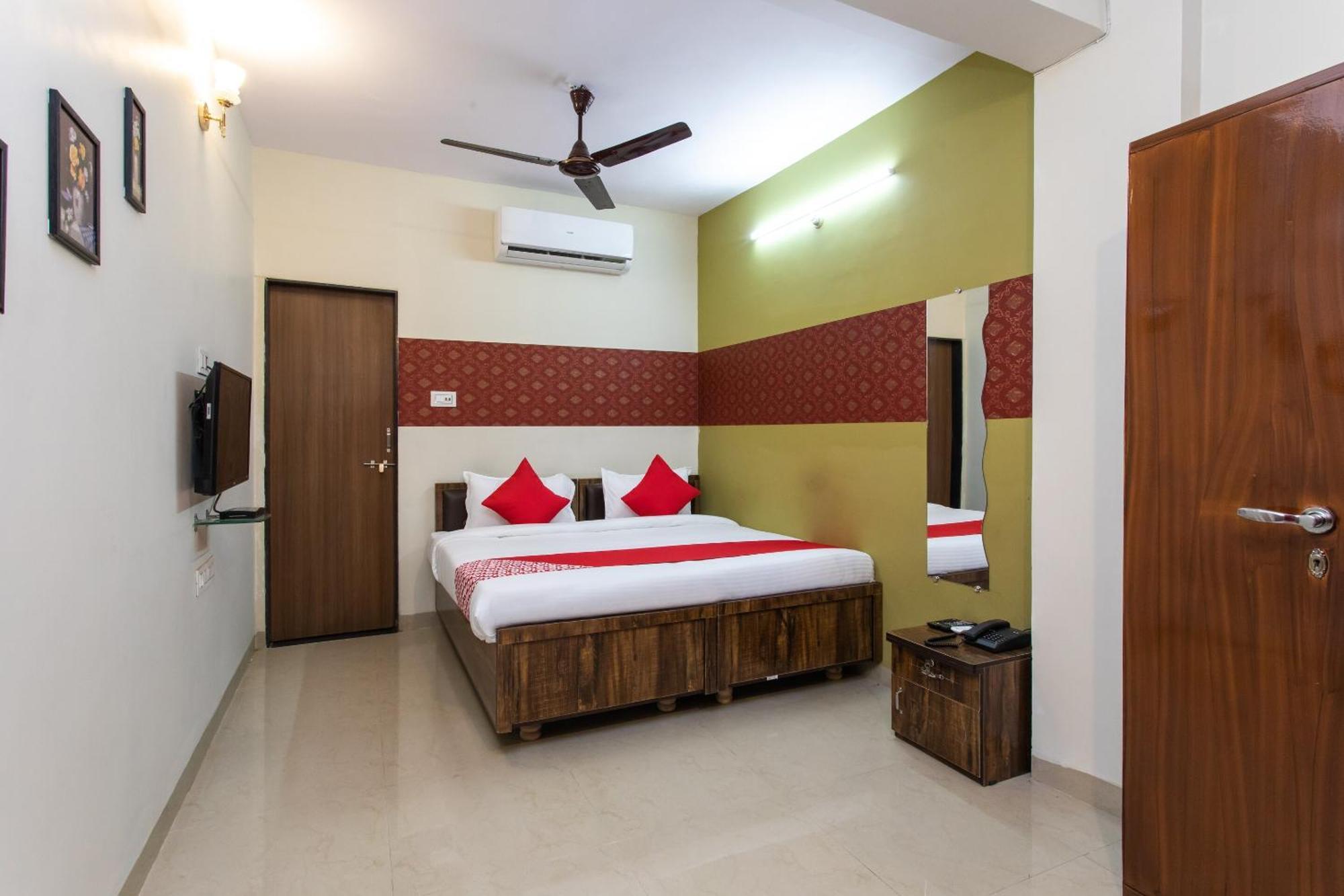 Hotel O Apple Tree Indore Exterior photo